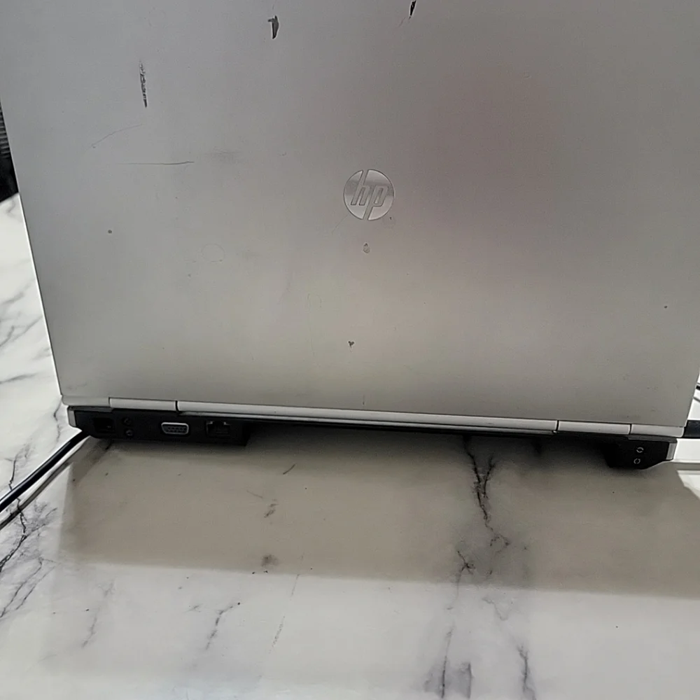 HP EliteBook 8470p Window's 7 Pro Working Missing Battery